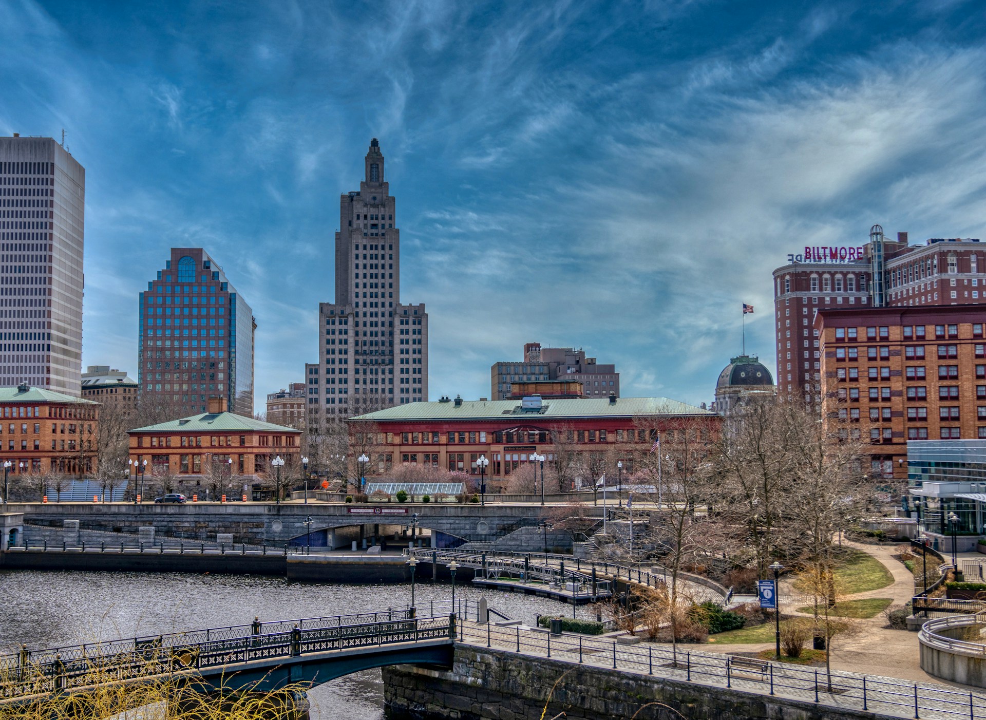 photo of the city skyline of Providence, RI